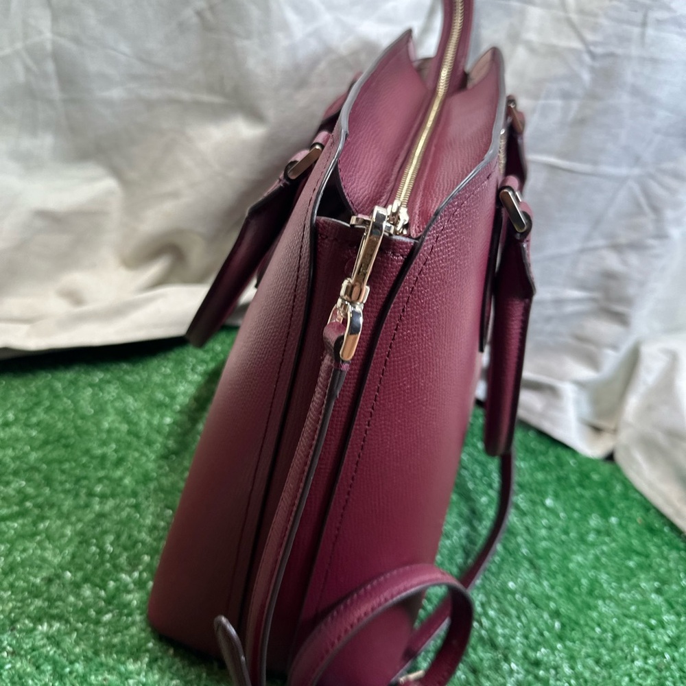 Kate Spade Red Leather Satchel with Gold Logo - Picture 4 of 15